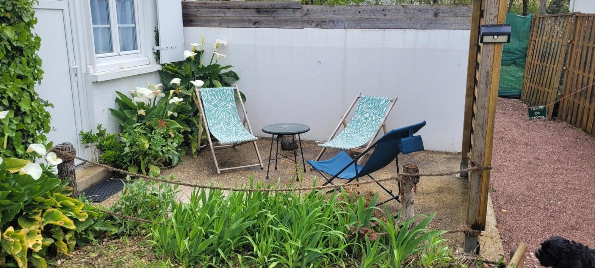Residence Fleur Des Pins - Gites & Chambres D'Hotes Saint-Georges-d'Oleron Bagian luar foto